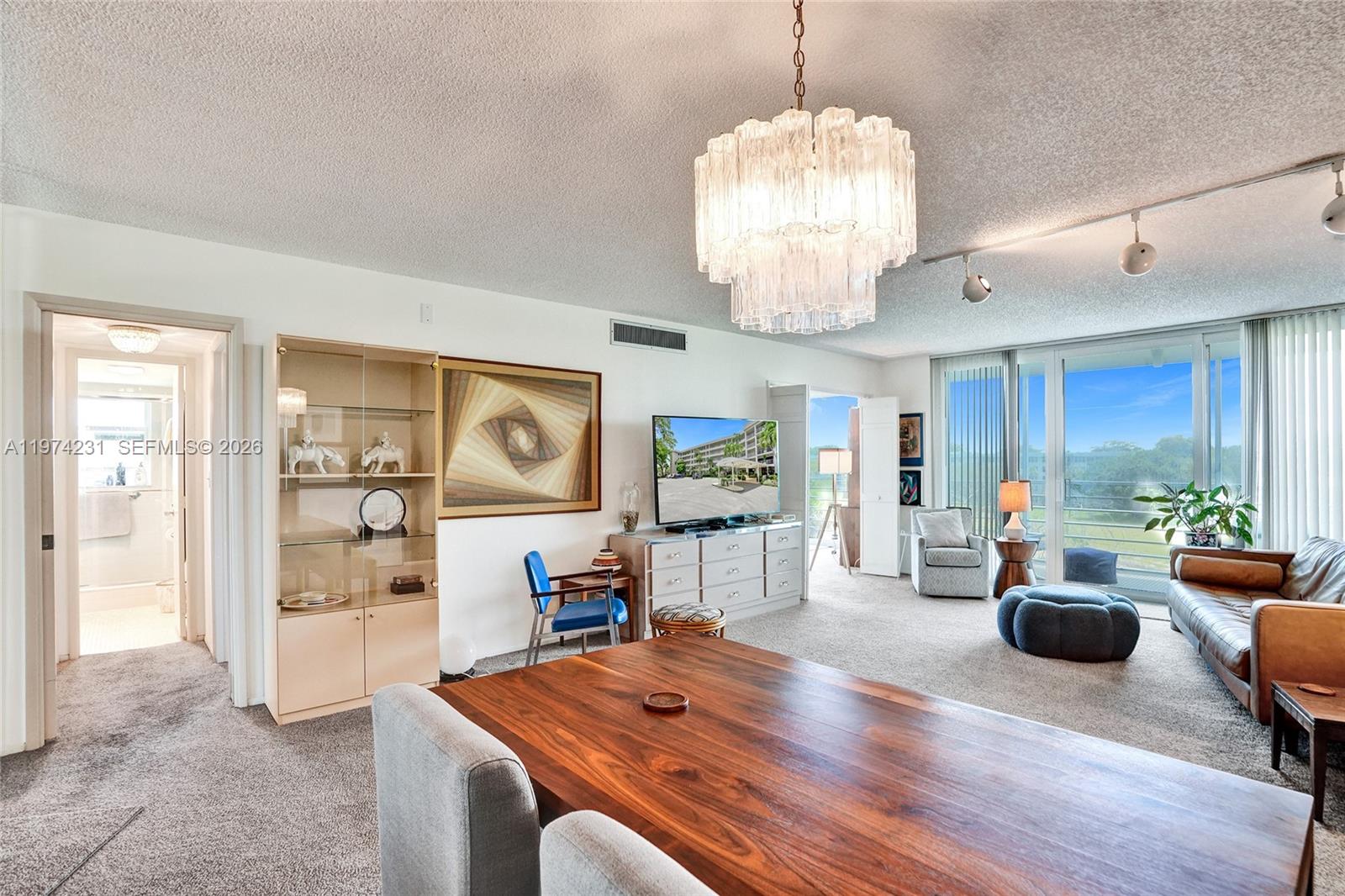 NO 96 PALM-AIRE COUNTRY C - Residential Lease