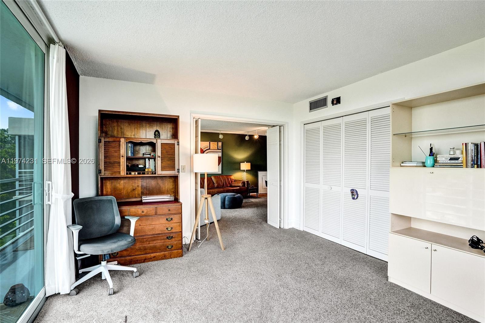 NO 96 PALM-AIRE COUNTRY C - Residential Lease