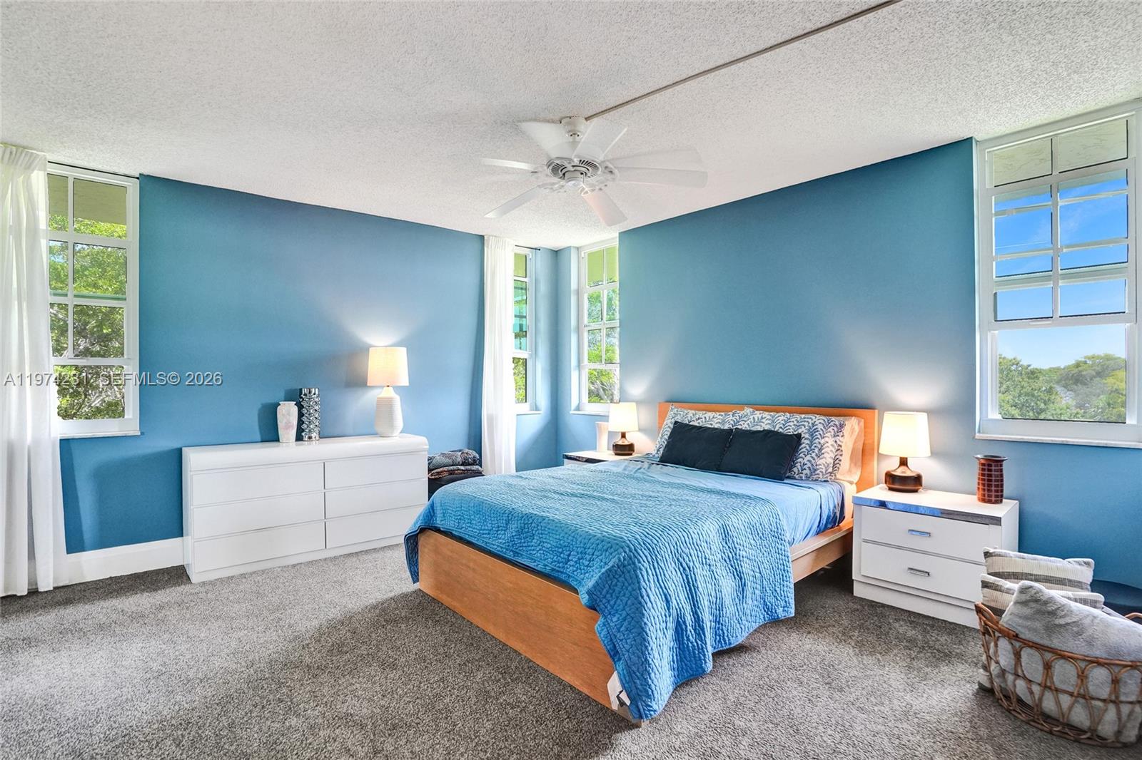 NO 96 PALM-AIRE COUNTRY C - Residential Lease