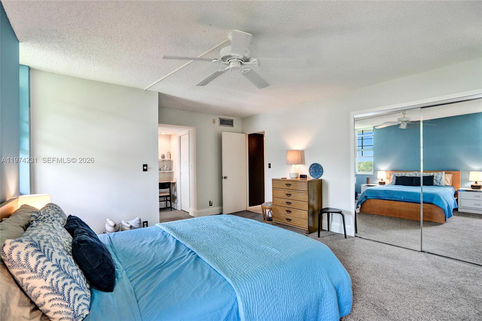 NO 96 PALM-AIRE COUNTRY C - Residential Lease