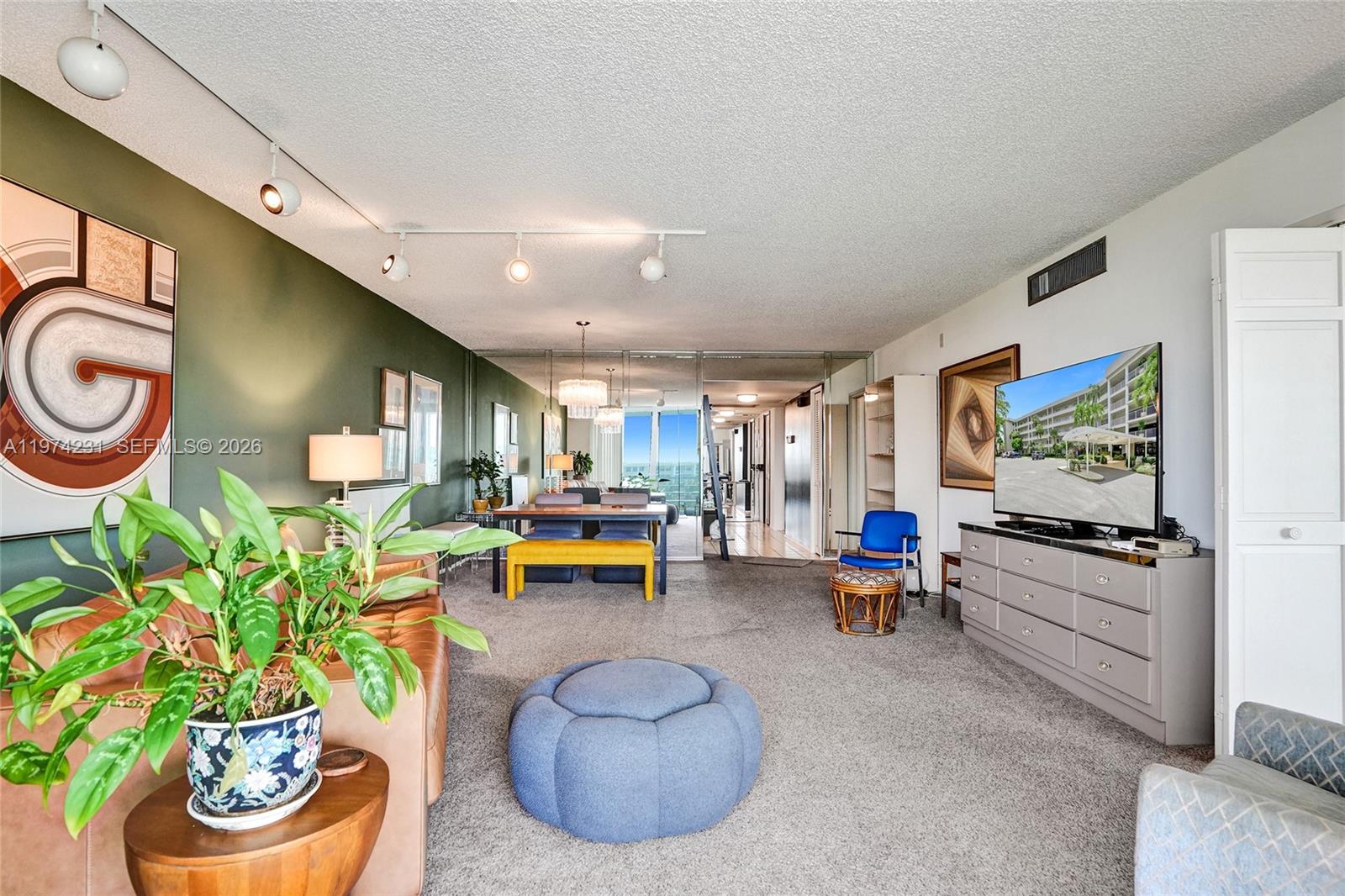 NO 96 PALM-AIRE COUNTRY C - Residential Lease