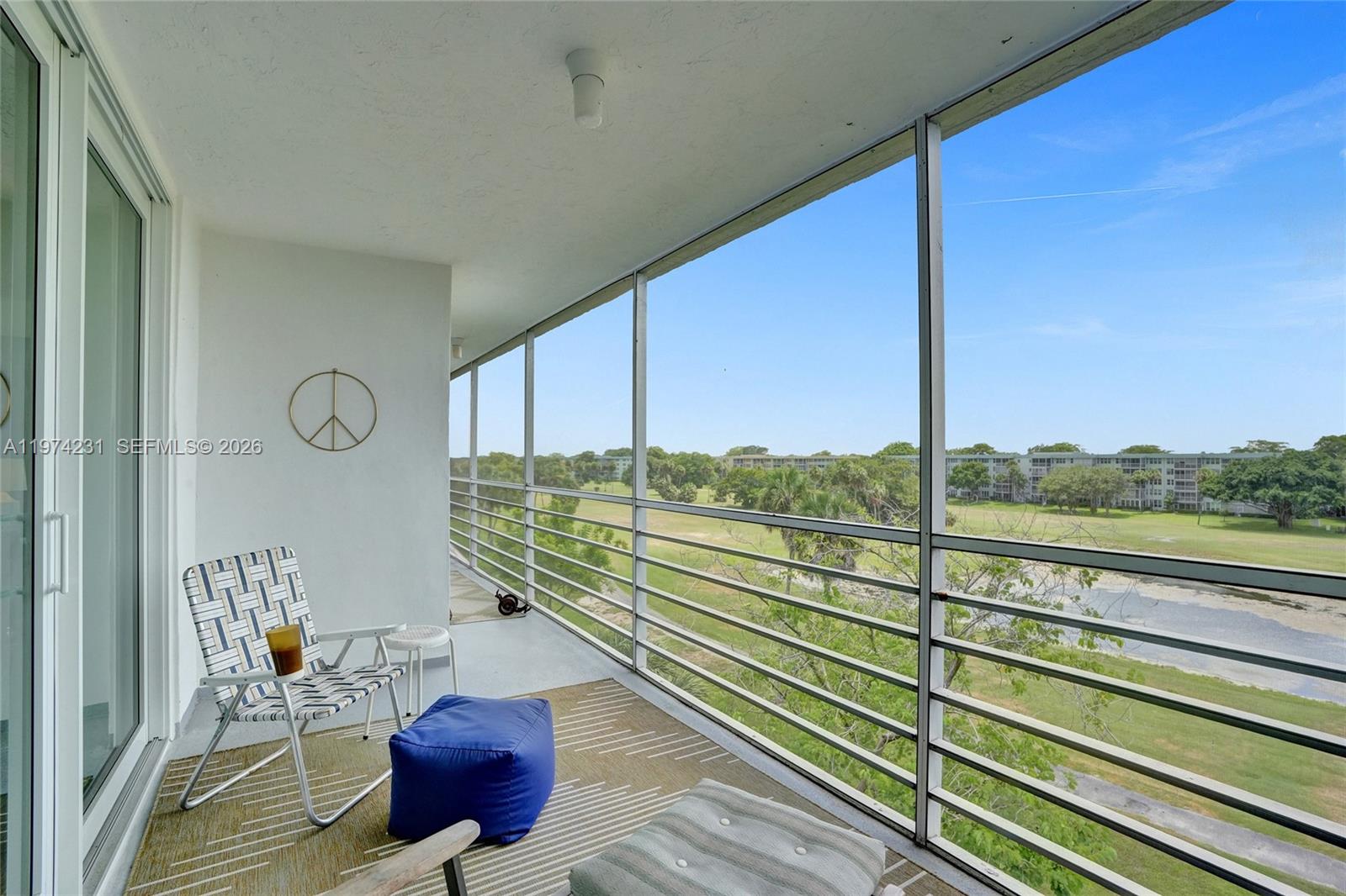 NO 96 PALM-AIRE COUNTRY C - Residential Lease