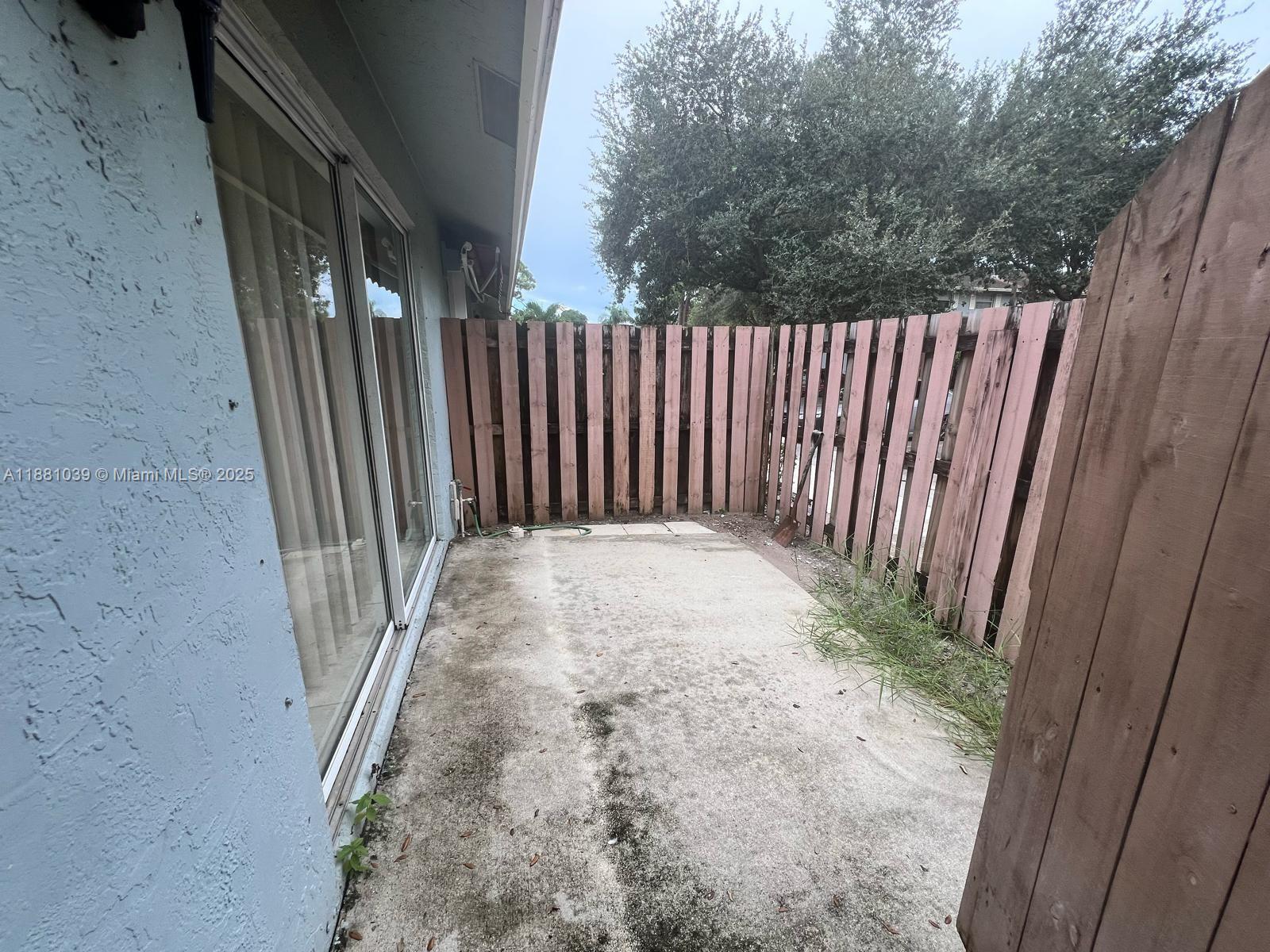 CYPRESS ESTATES OF PALM S - Residential