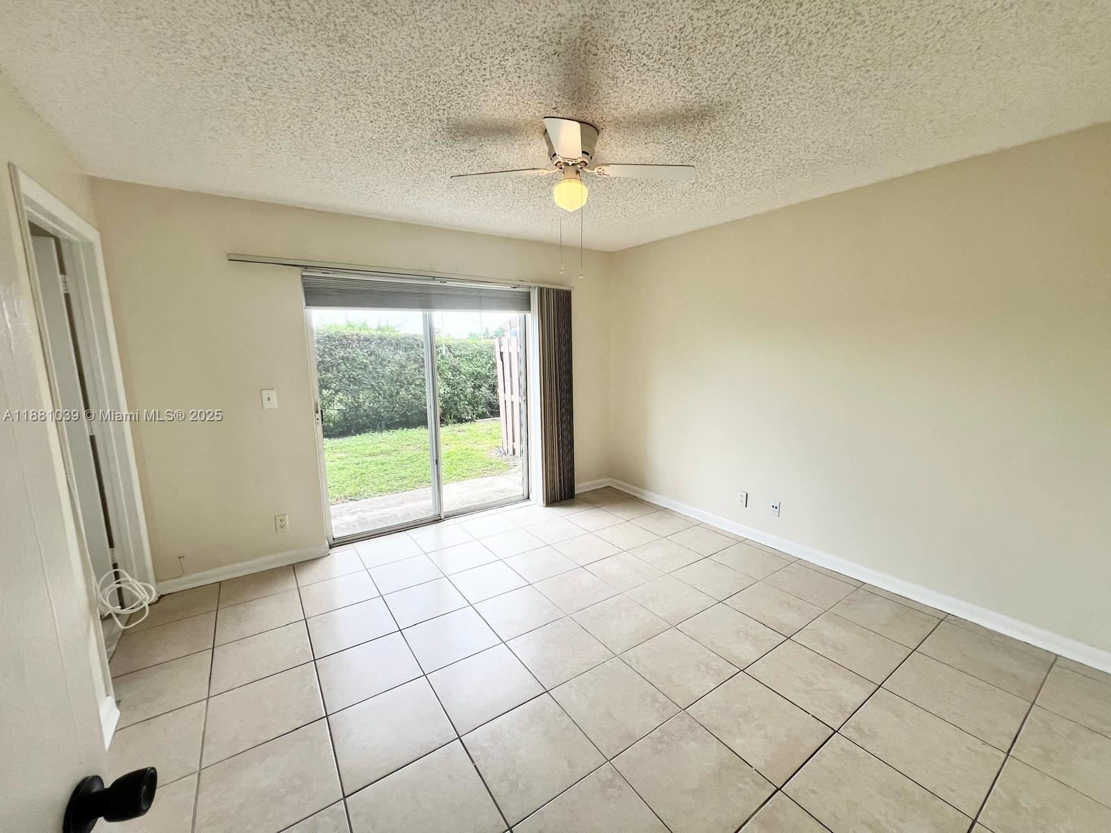 CYPRESS ESTATES OF PALM S - Residential