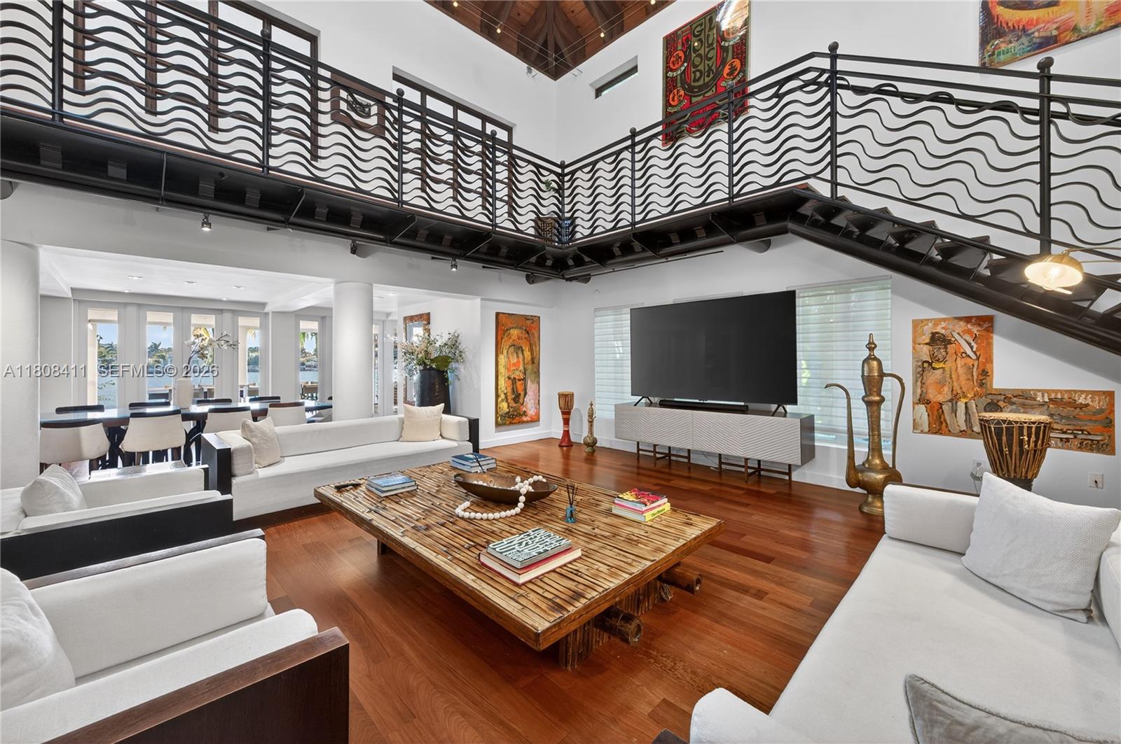 SAN MARINO ISLAND - Residential