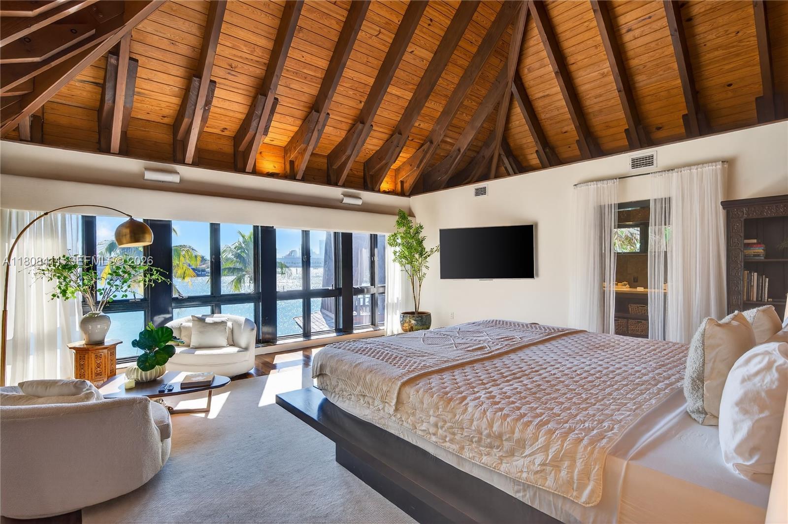 SAN MARINO ISLAND - Residential