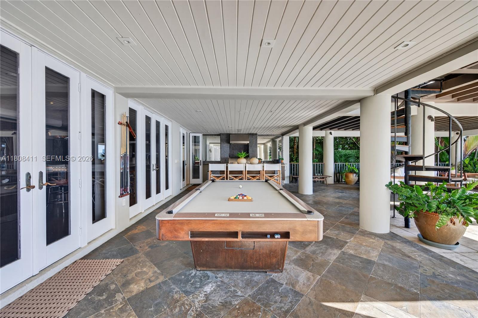 SAN MARINO ISLAND - Residential