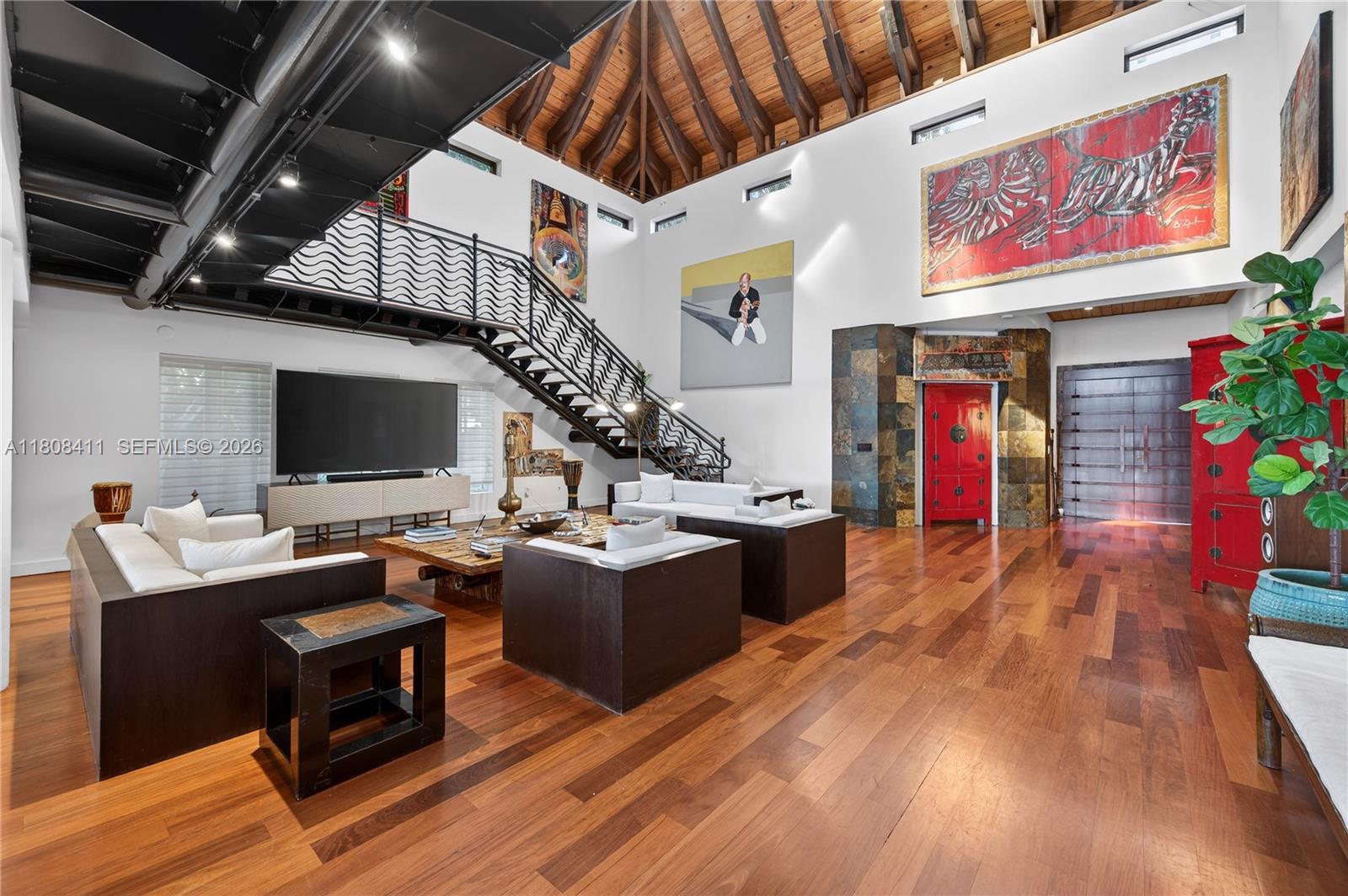 SAN MARINO ISLAND - Residential