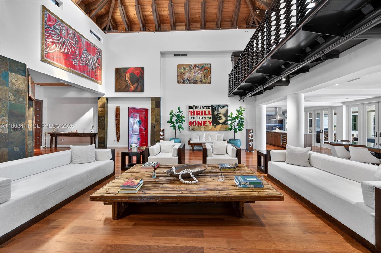 SAN MARINO ISLAND - Residential