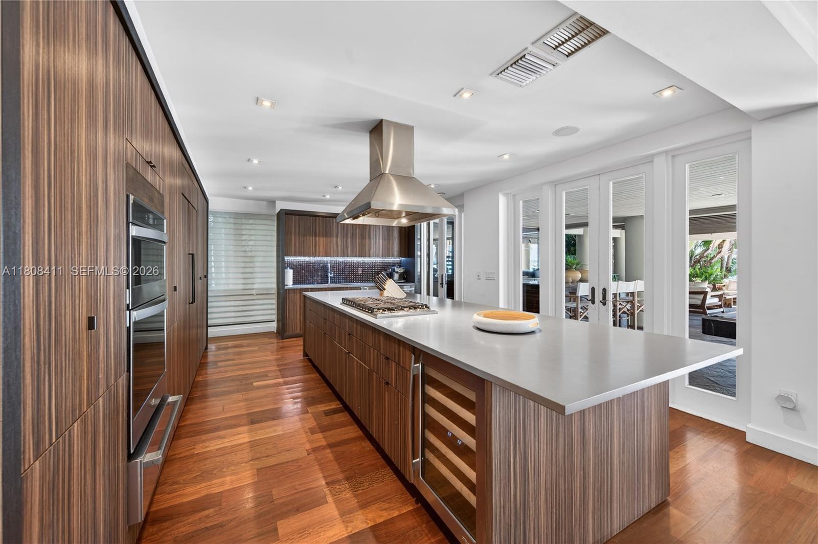 SAN MARINO ISLAND - Residential