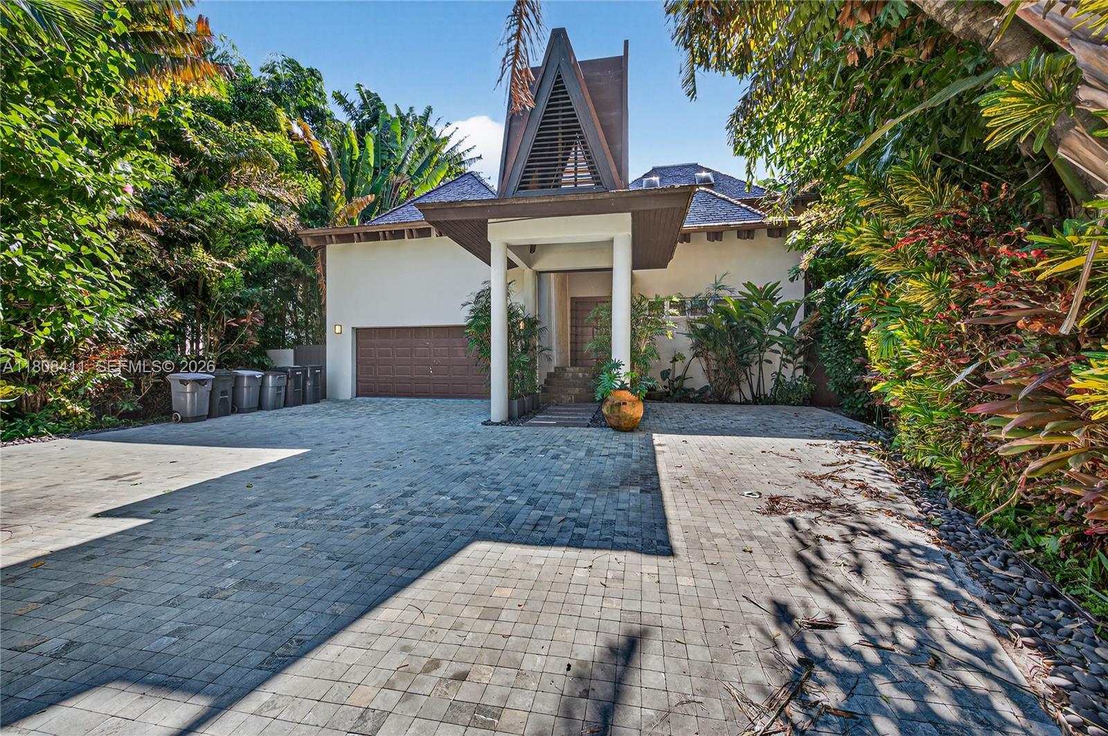 SAN MARINO ISLAND - Residential