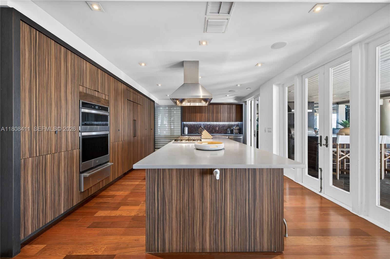 SAN MARINO ISLAND - Residential