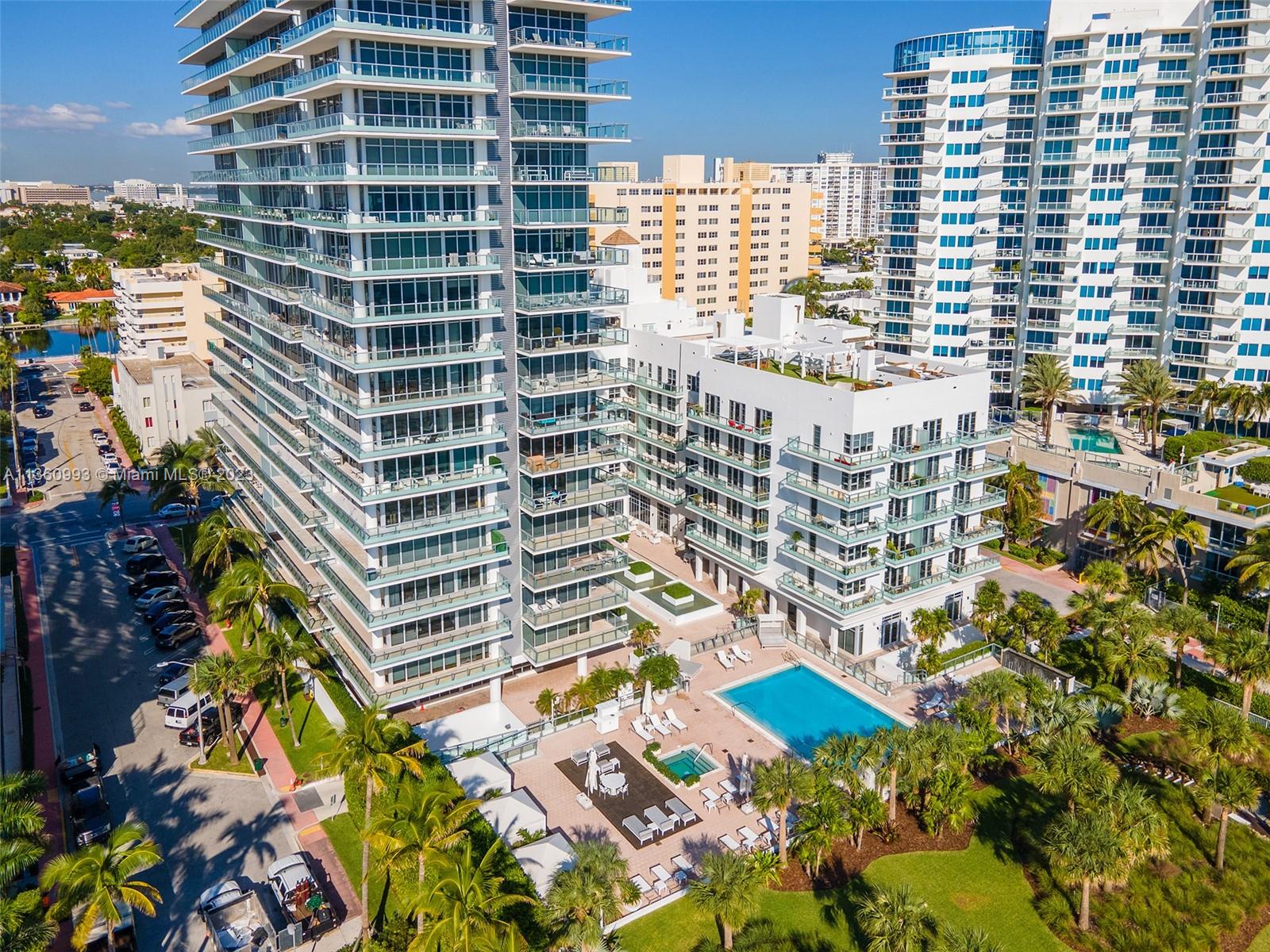 THE CARIBBEAN CONDO - Residential