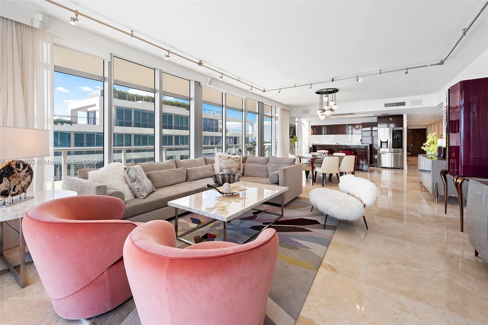 THE CARIBBEAN CONDO - Residential