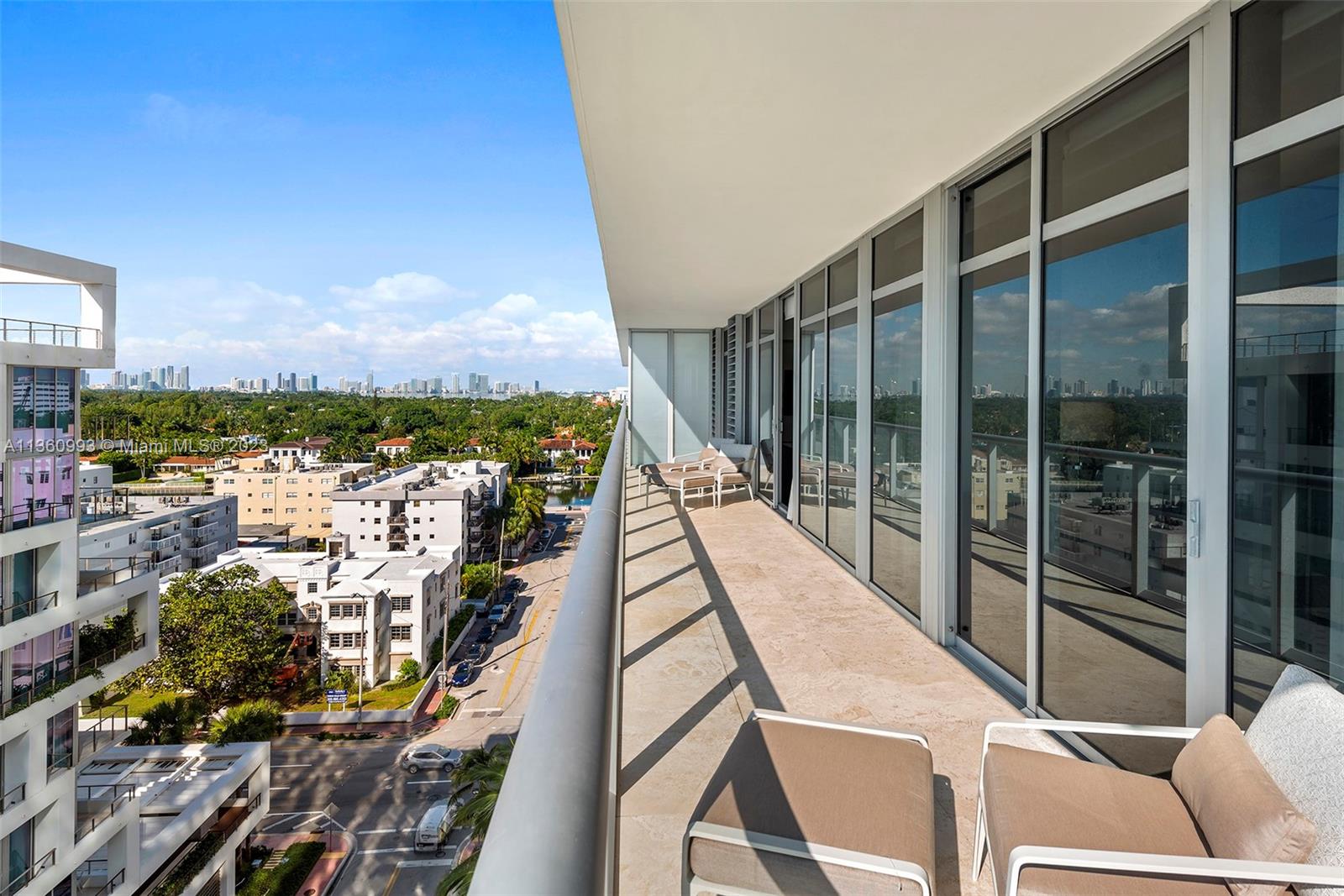 THE CARIBBEAN CONDO - Residential