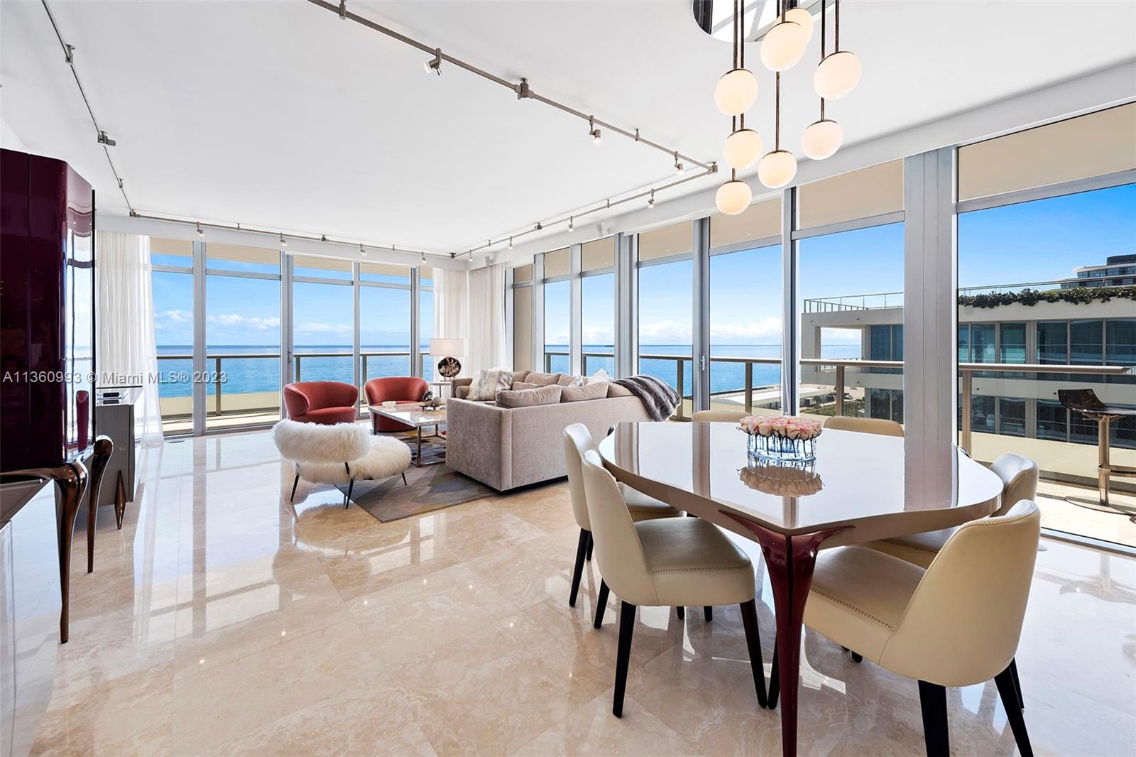 THE CARIBBEAN CONDO - Residential