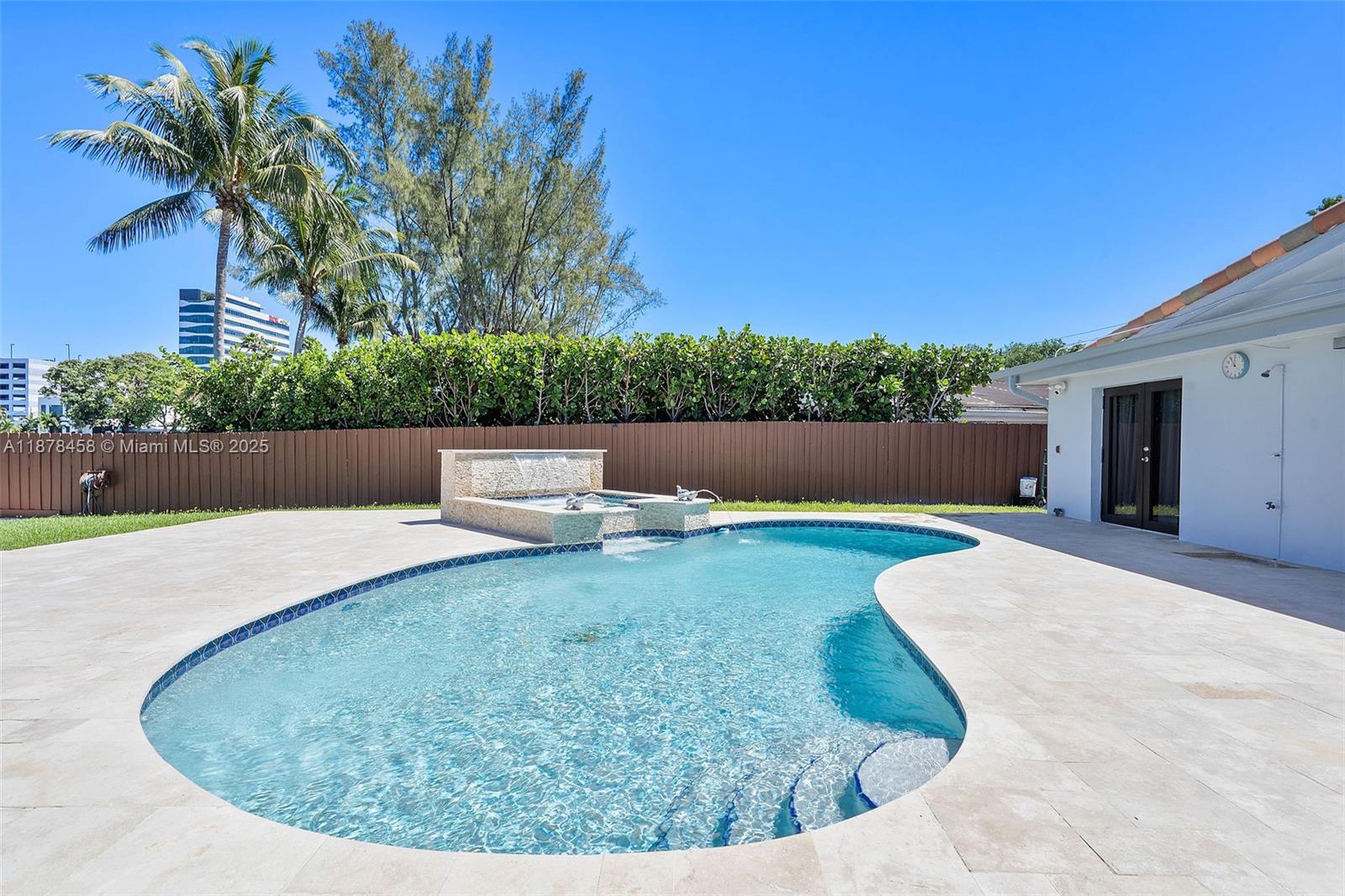 ENCHANTED LAKE - Residential