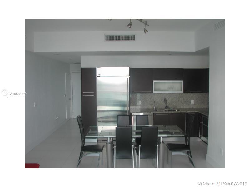 THE PLAZA 851 BRICKELL CO - Residential