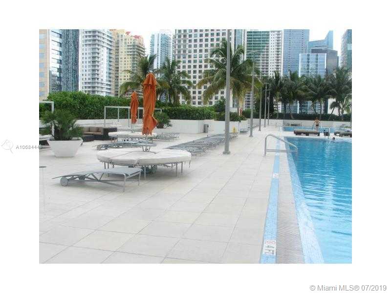 THE PLAZA 851 BRICKELL CO - Residential
