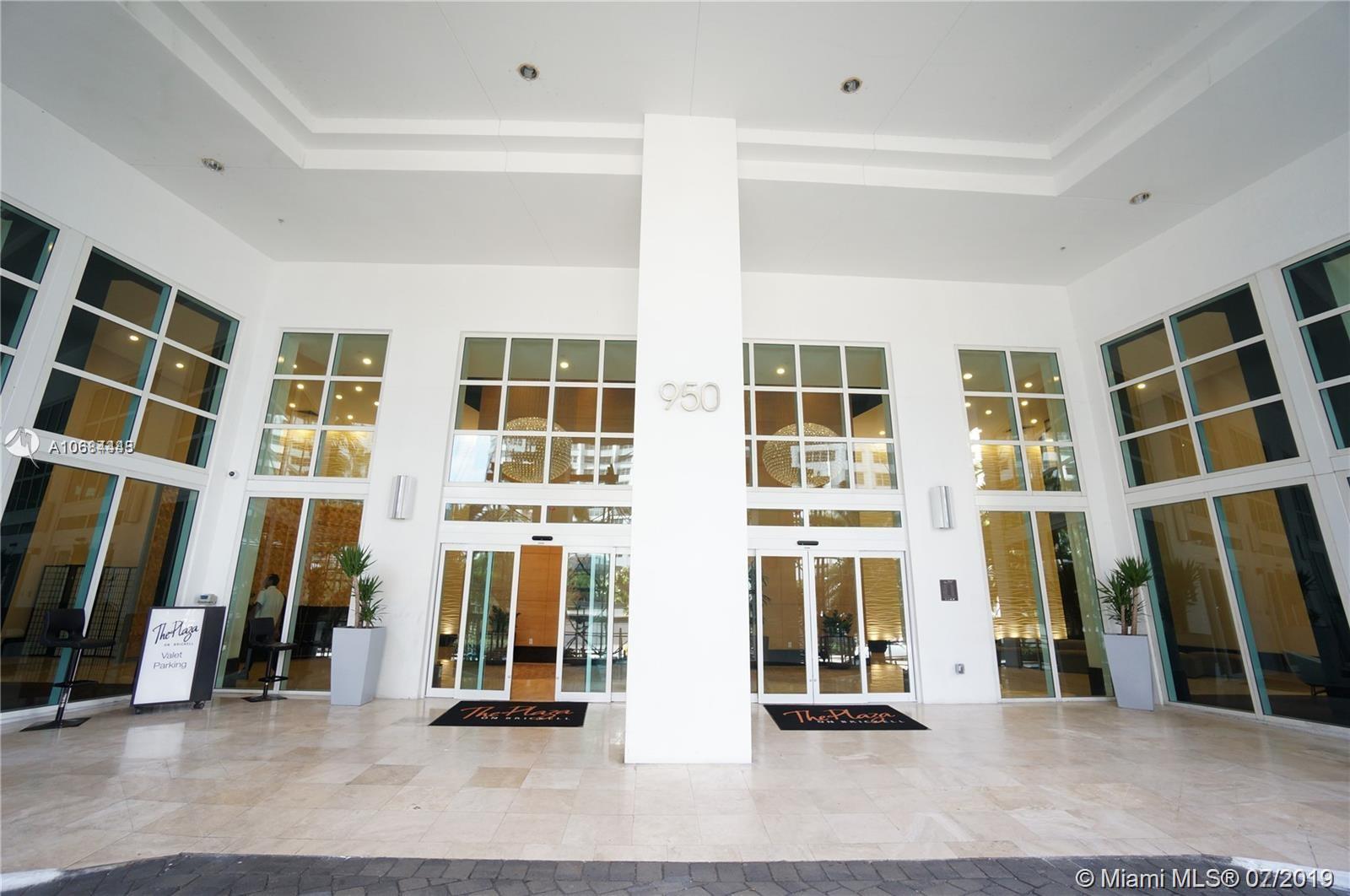 THE PLAZA 851 BRICKELL CO - Residential