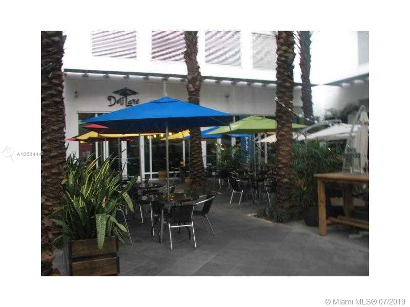 THE PLAZA 851 BRICKELL CO - Residential