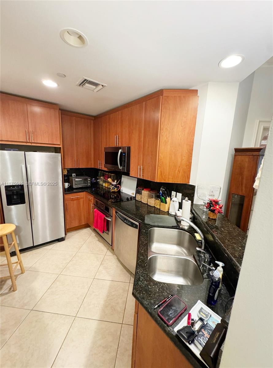 WESTON 55 PLUS CONDO - Residential