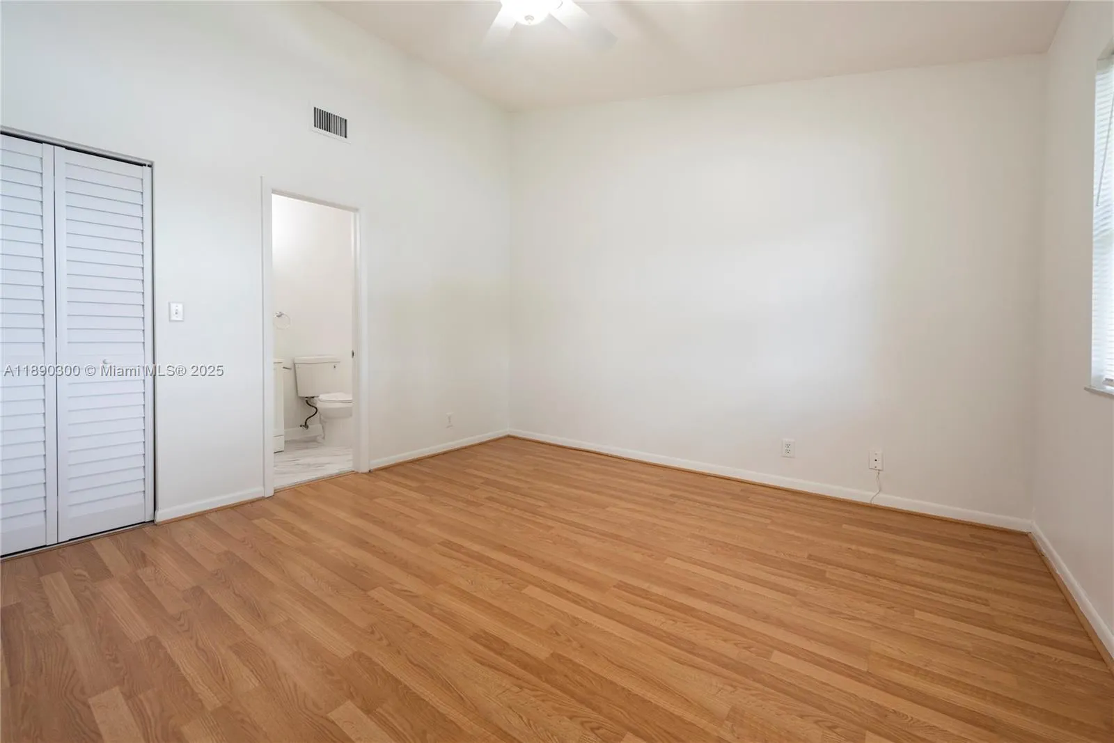 Sunrise, Florida 33351, United States, 2 Bedrooms Bedrooms, ,2 BathroomsBathrooms,Residential,Active,222636