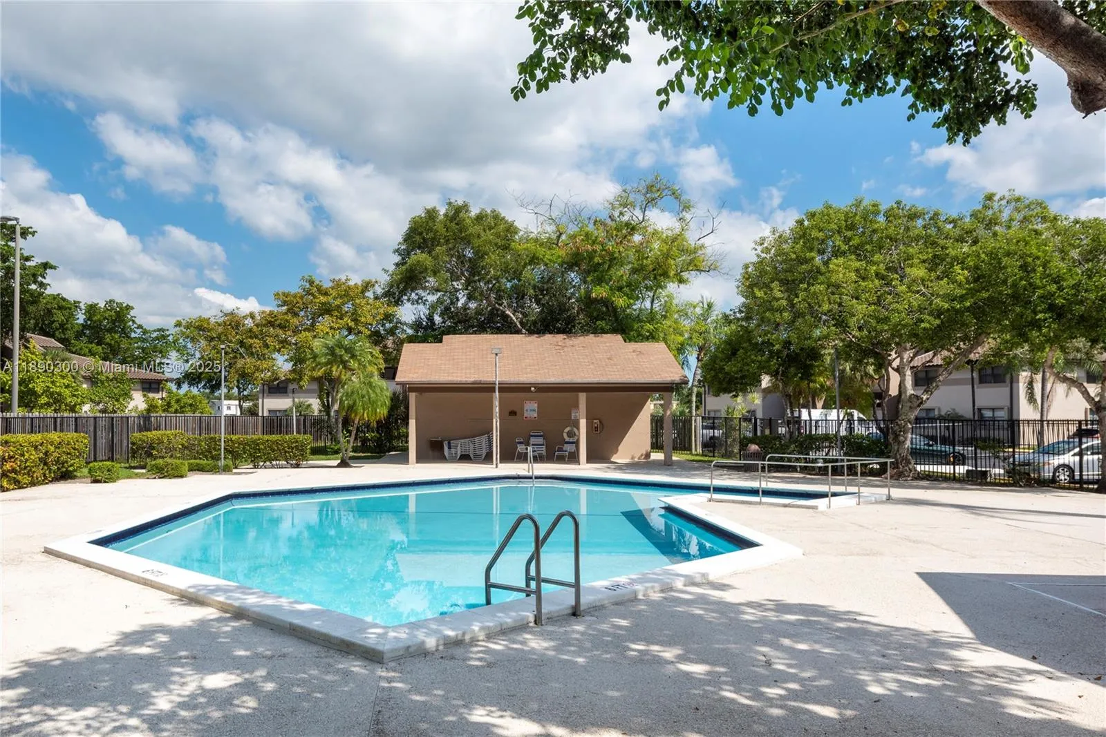 Sunrise, Florida 33351, United States, 2 Bedrooms Bedrooms, ,2 BathroomsBathrooms,Residential,Active,222636