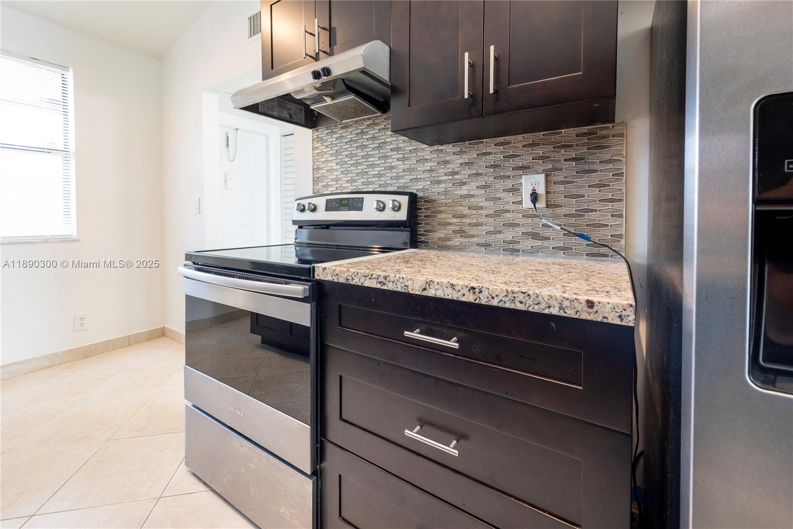 WELLEBY SHORES CONDOMINIUM - Residential Lease