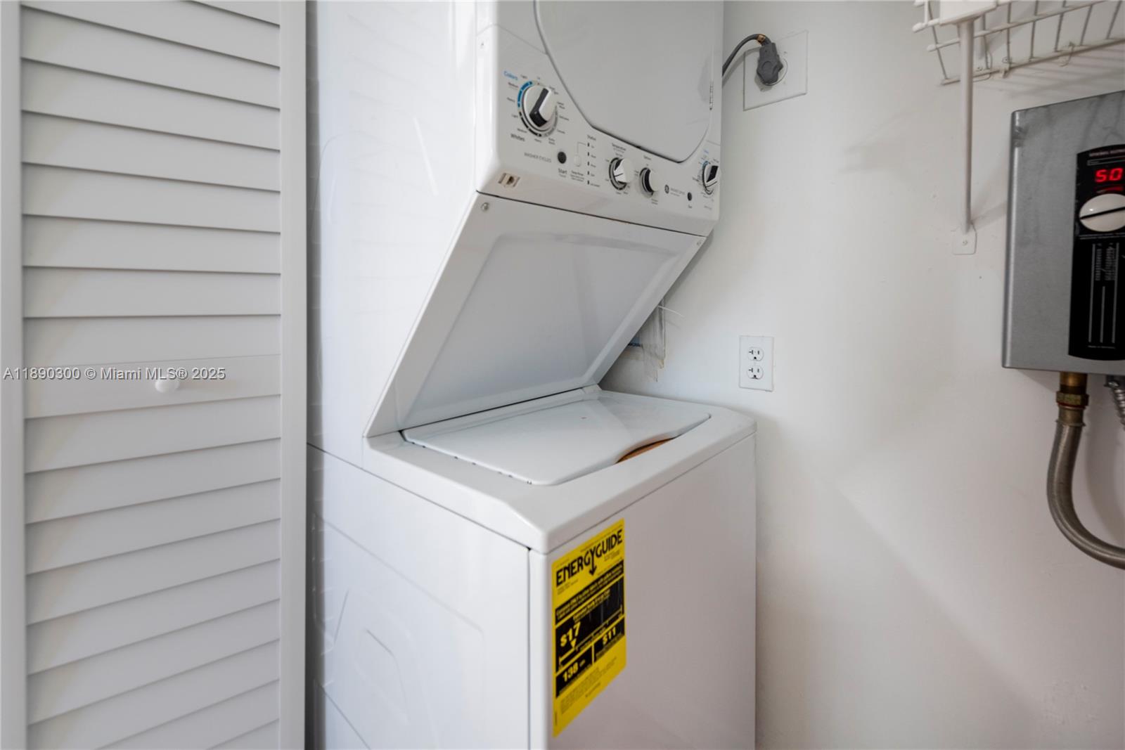 WELLEBY SHORES CONDOMINIUM - Residential Lease