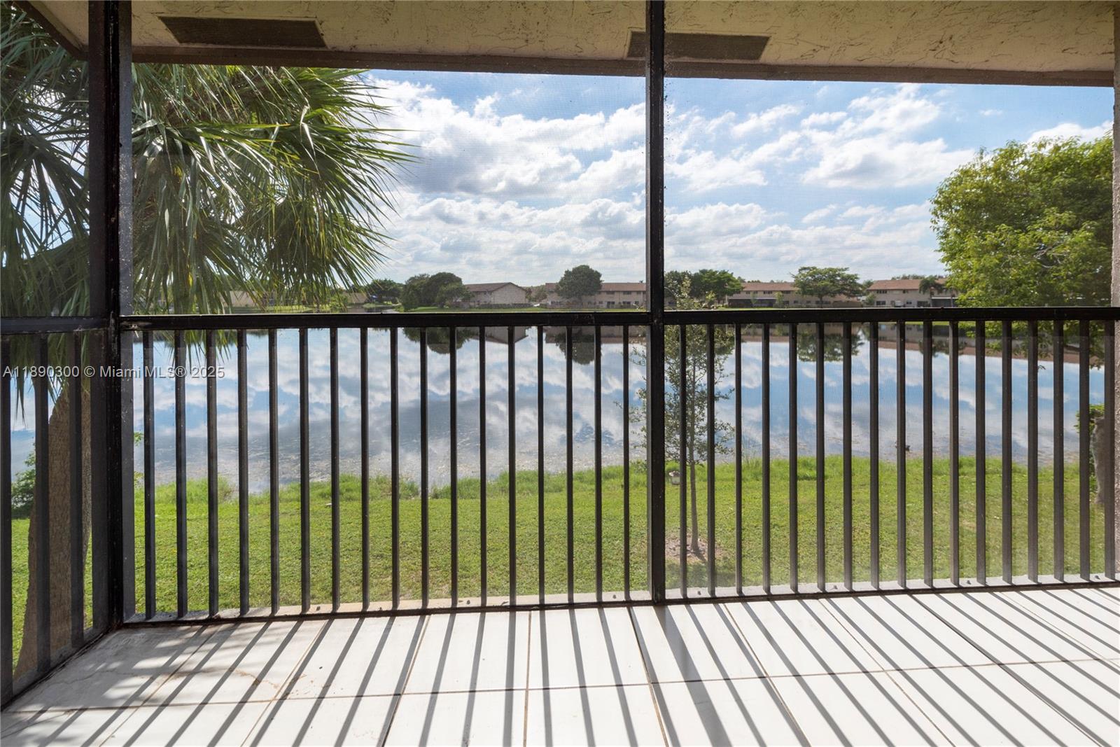 WELLEBY SHORES CONDOMINIUM - Residential Lease