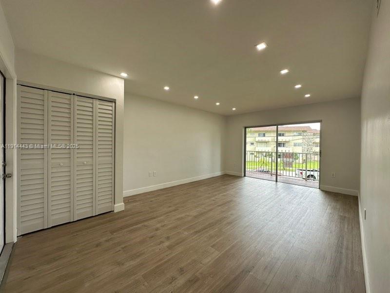 VILLAGE AT DADELAND CONDO - Residential Lease