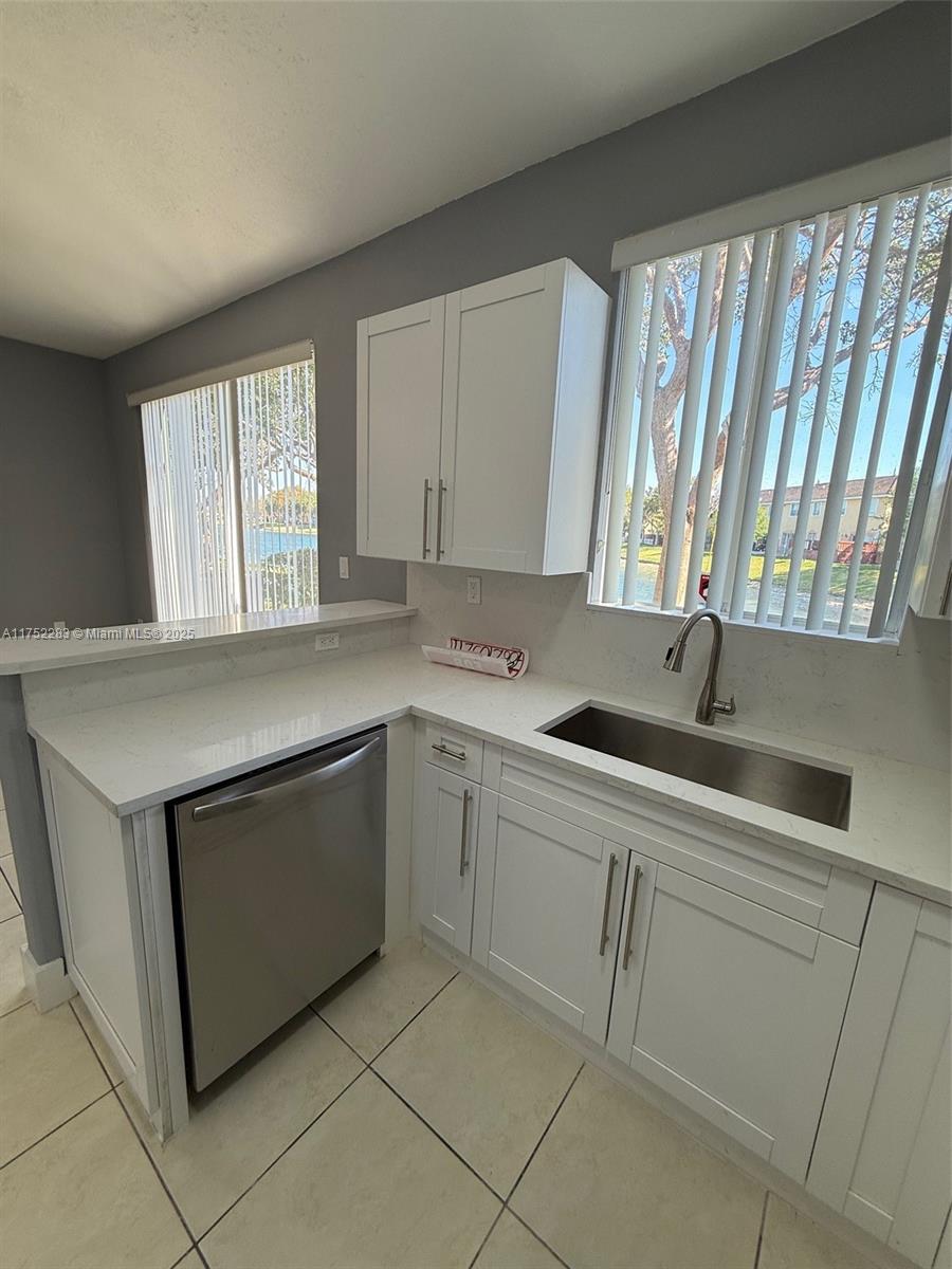 SHOMA TOWNHOMES AT KEYSCO - Residential