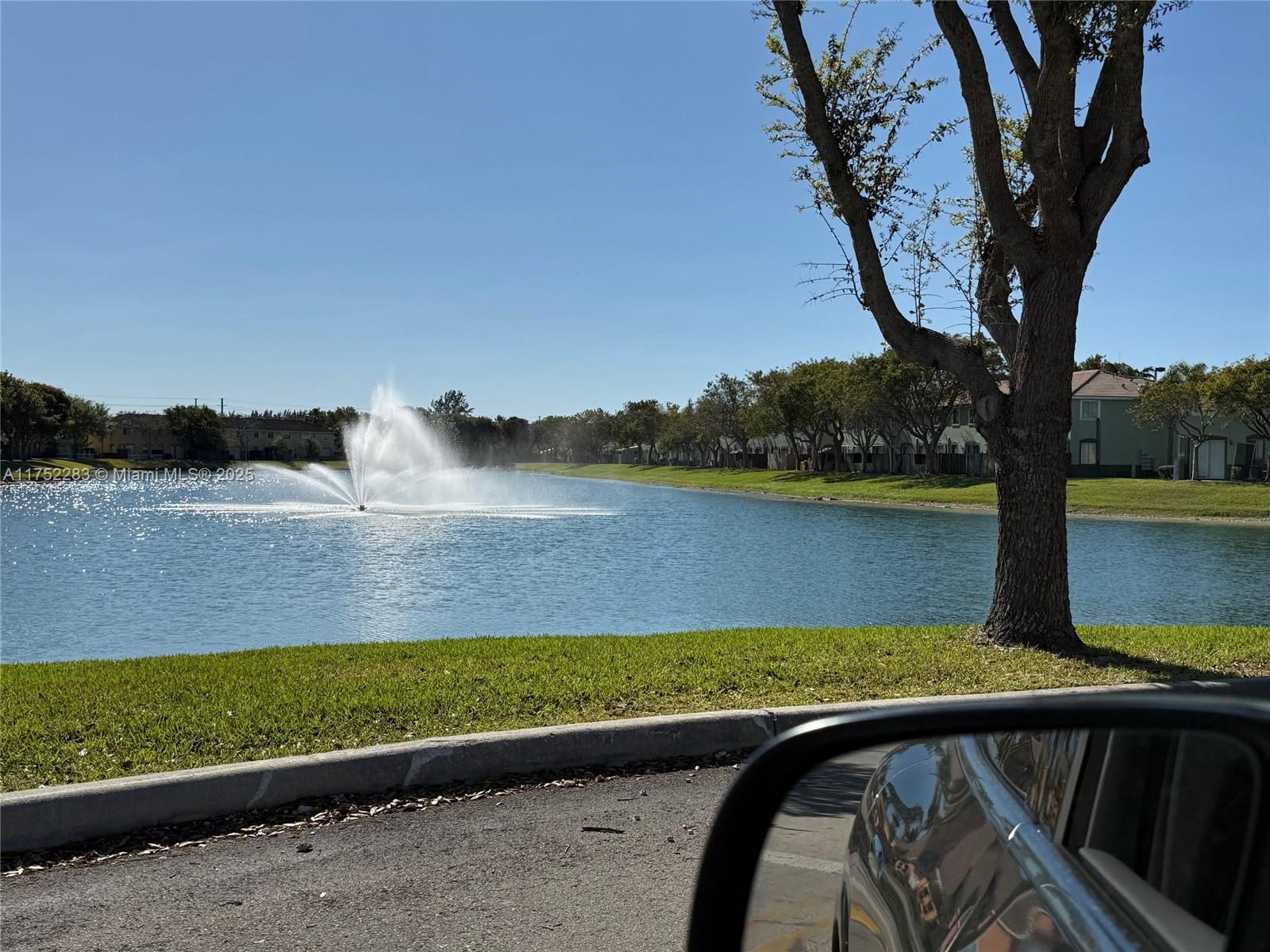 SHOMA TOWNHOMES AT KEYSCO - Residential