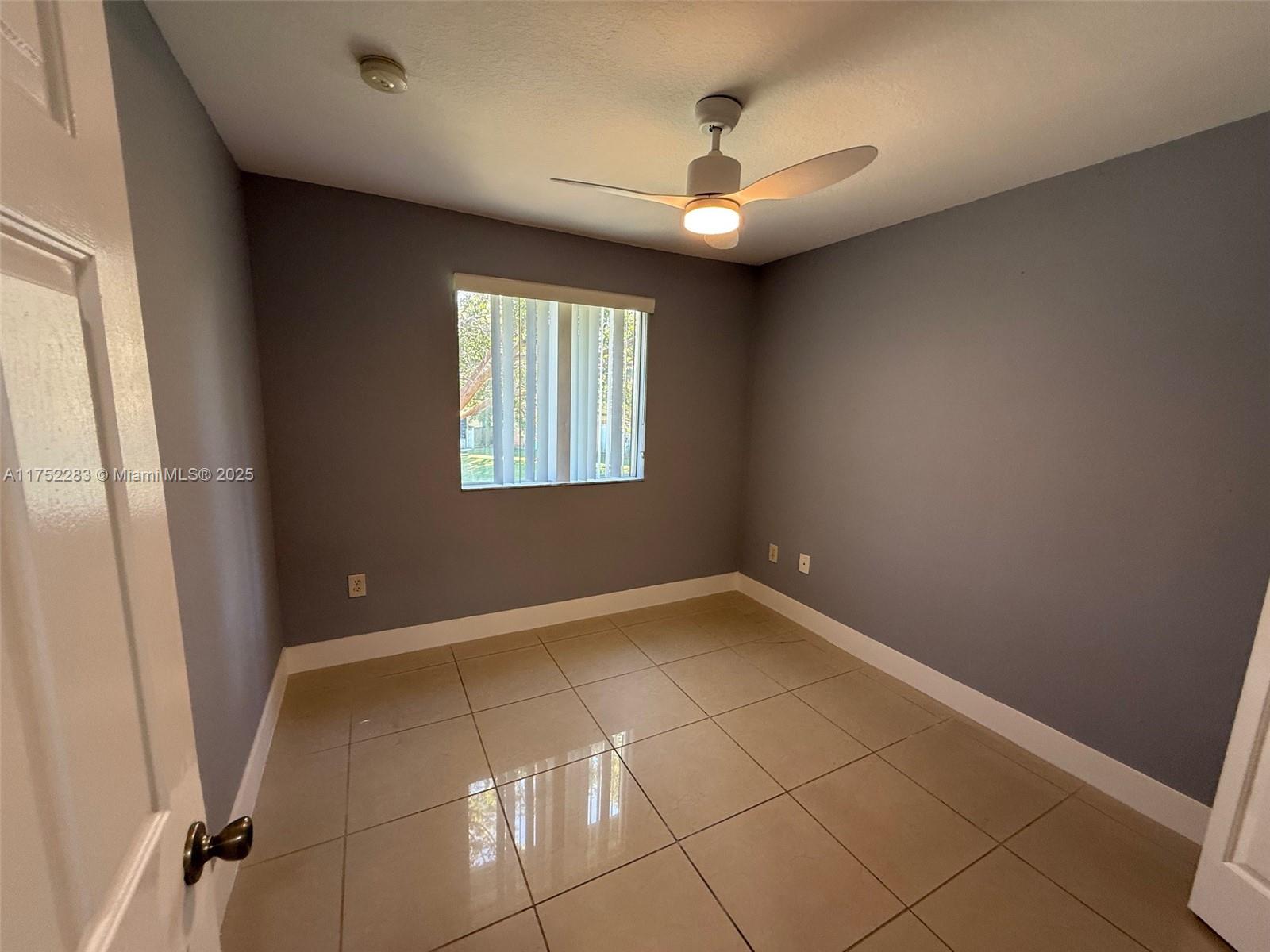 SHOMA TOWNHOMES AT KEYSCO - Residential