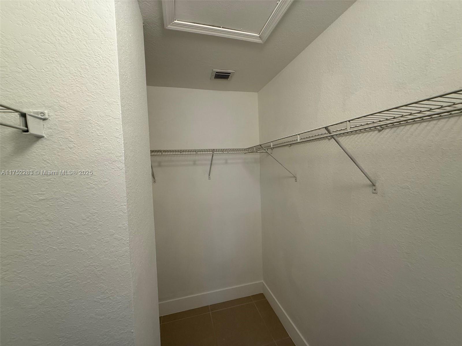 SHOMA TOWNHOMES AT KEYSCO - Residential