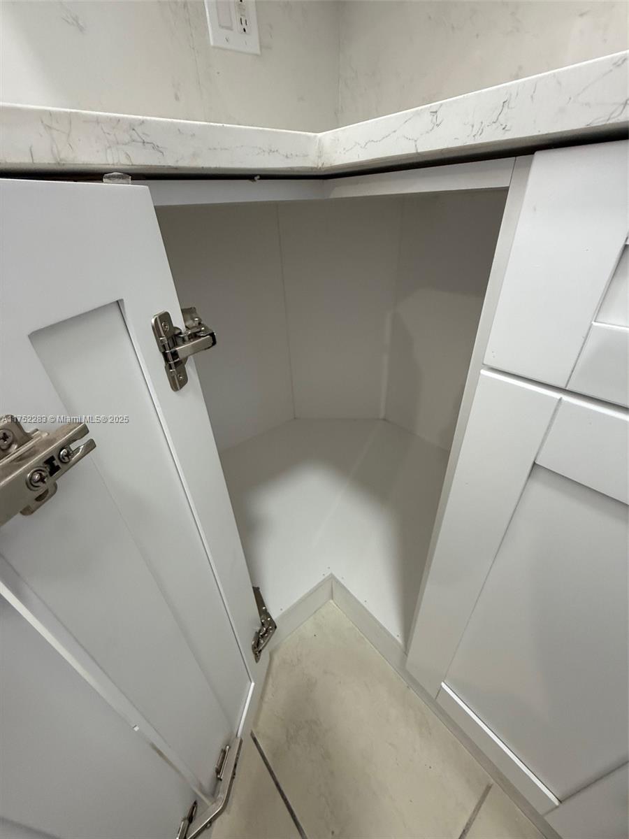 SHOMA TOWNHOMES AT KEYSCO - Residential