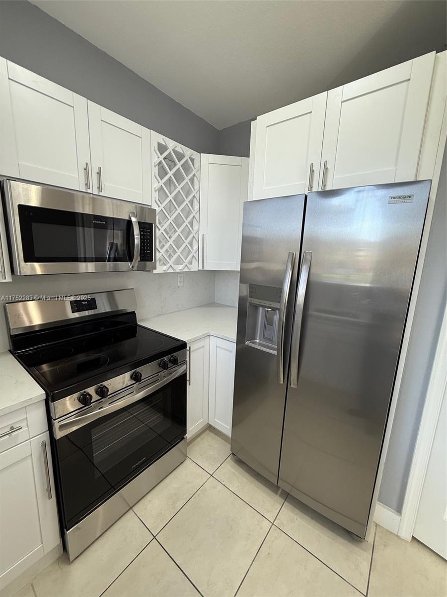 SHOMA TOWNHOMES AT KEYSCO - Residential