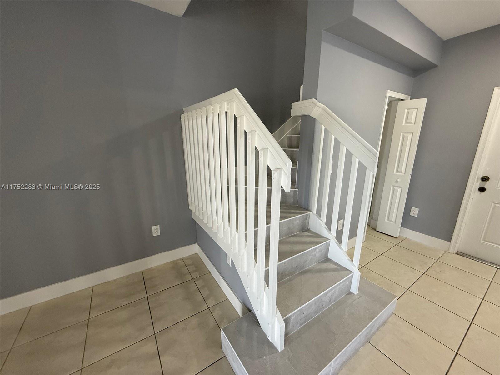 SHOMA TOWNHOMES AT KEYSCO - Residential