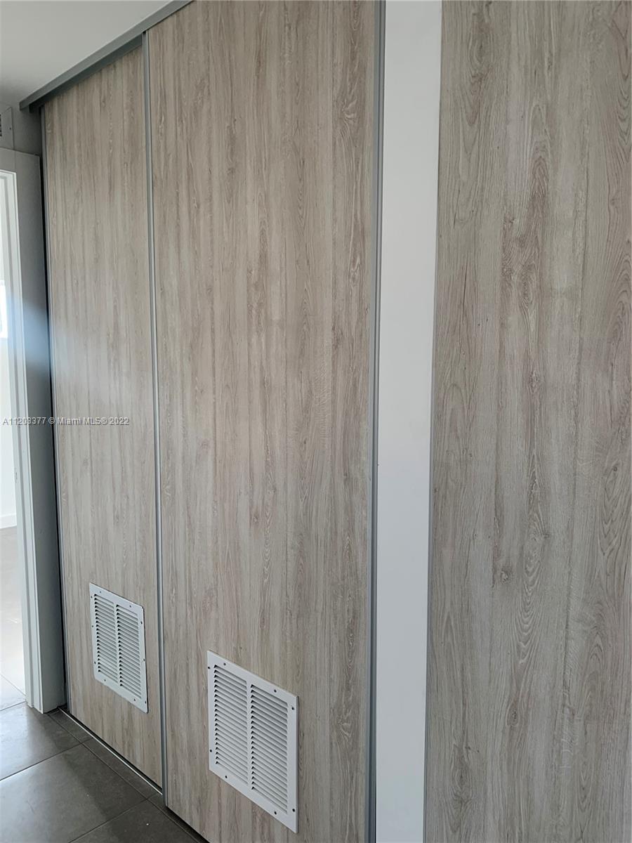 LIBERIA - Residential