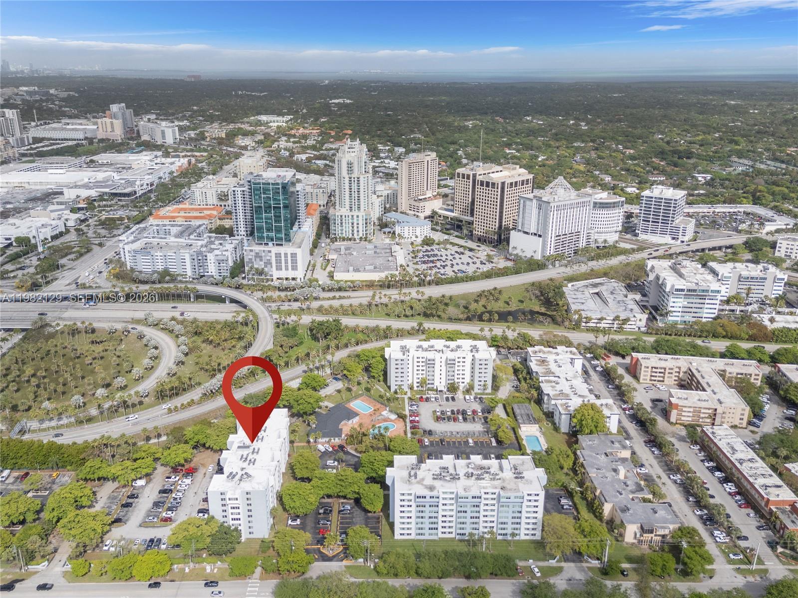 DADELAND PLACE CONDO - Residential