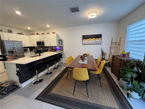 Tiny photo for 2604 SE 19th St, Homestead, FL 33035 (MLS # A11977013)