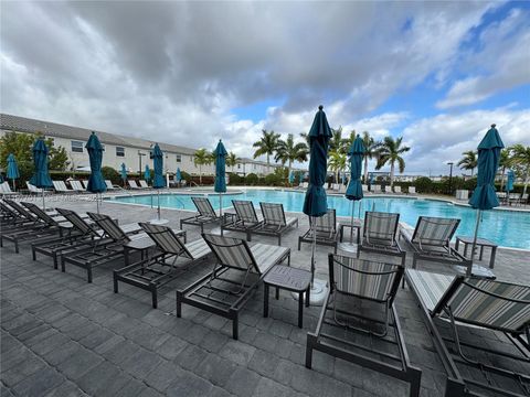 Tiny photo for 2604 SE 19th St, Homestead, FL 33035 (MLS # A11977013)