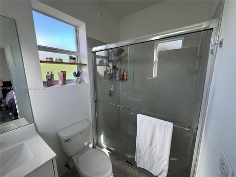 Tiny photo for 2604 SE 19th St, Homestead, FL 33035 (MLS # A11977013)