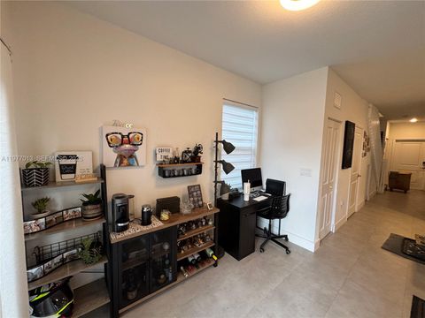 Tiny photo for 2604 SE 19th St, Homestead, FL 33035 (MLS # A11977013)