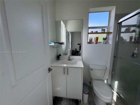 Tiny photo for 2604 SE 19th St, Homestead, FL 33035 (MLS # A11977013)