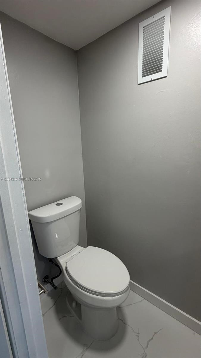VIRGINIA GARDENS CONDO - Residential Lease