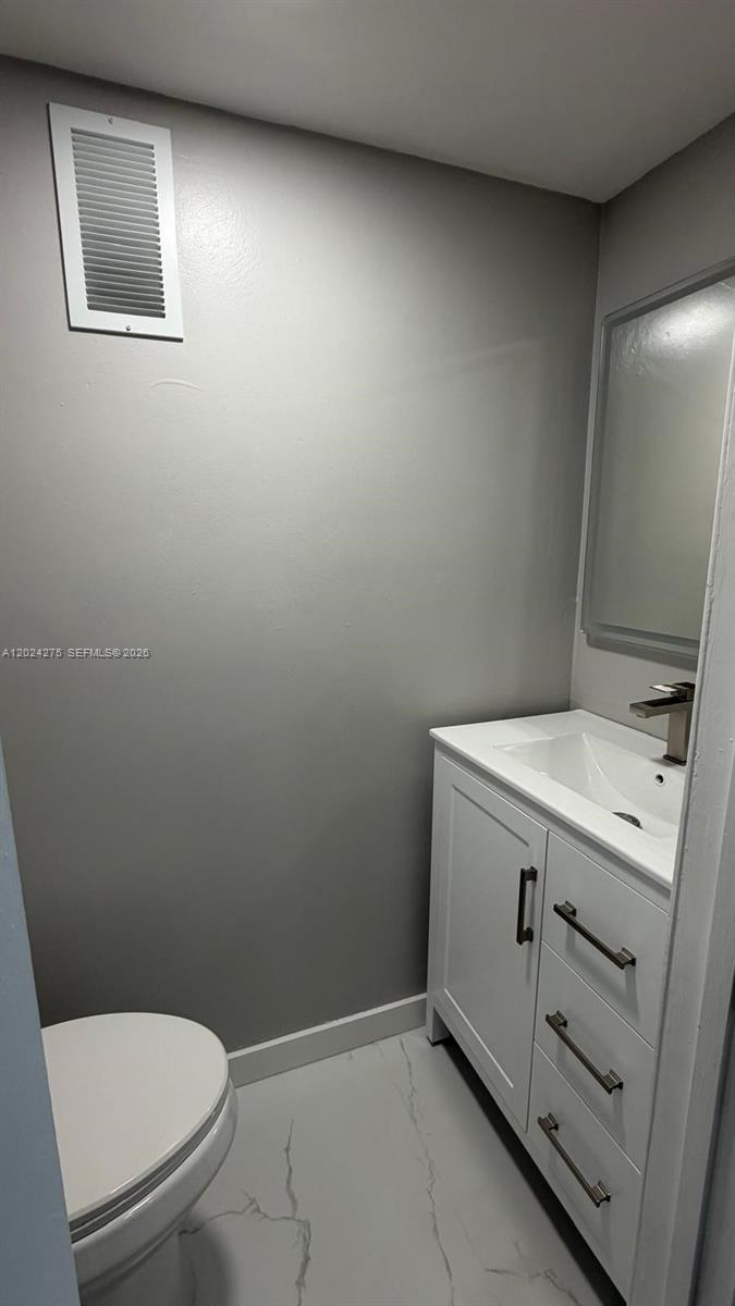 VIRGINIA GARDENS CONDO - Residential Lease