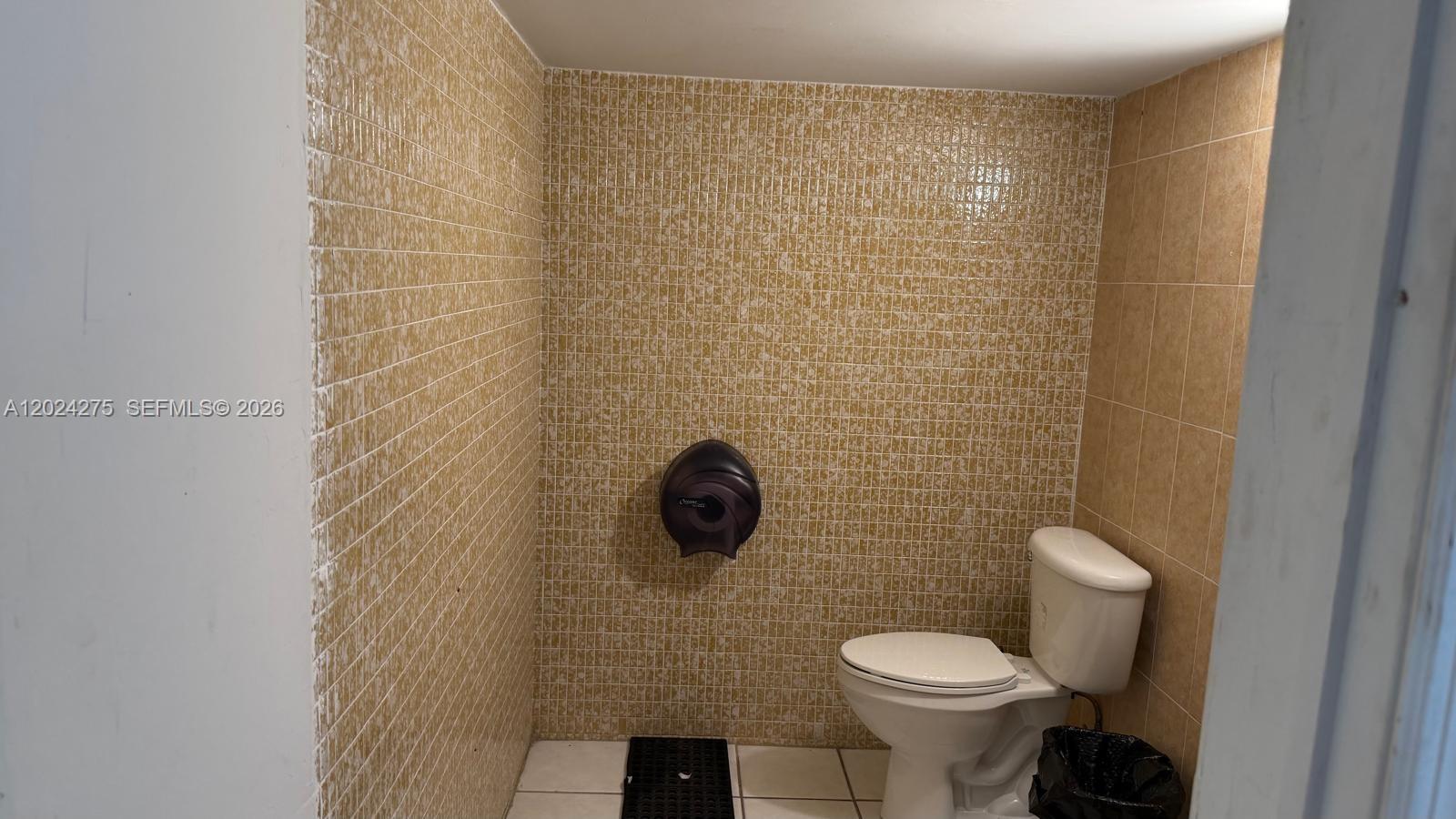 VIRGINIA GARDENS CONDO - Residential Lease