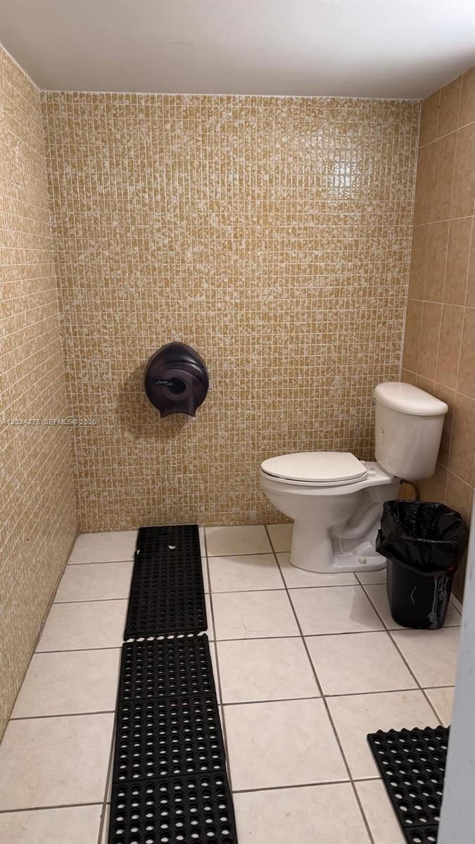 VIRGINIA GARDENS CONDO - Residential Lease